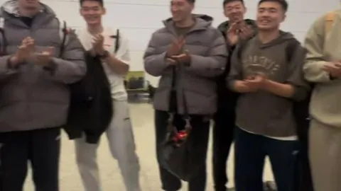 “新加坡举办汇丰女子高尔夫世锦赛，殷若宁等顶尖选手角逐赛场”